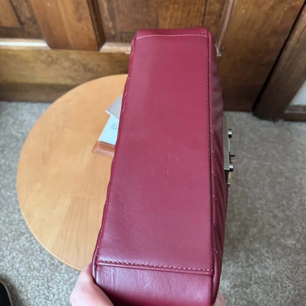 NWT Chiara Ferretti Ruby Leather Shoulder/Crossbody Bag - Picture 9 of 14